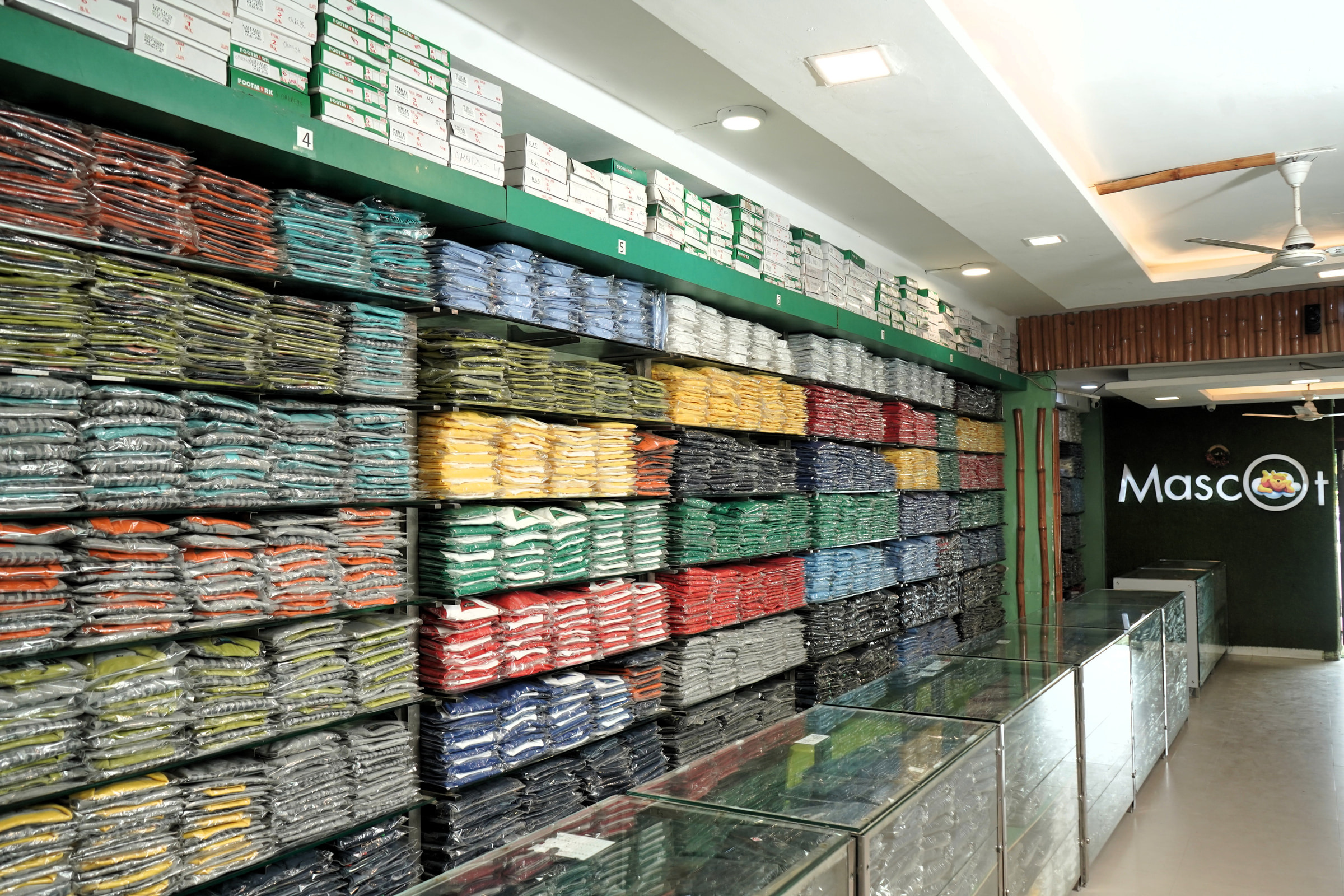 The length of the Mohali stock wall, counter running beneath it